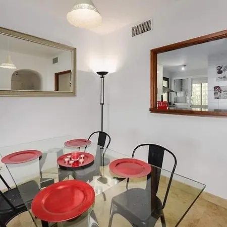 2 Bedroom Sea View Duquesa Village Апартаменты Манилва